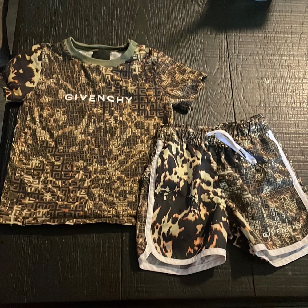Kids Givenchy Set